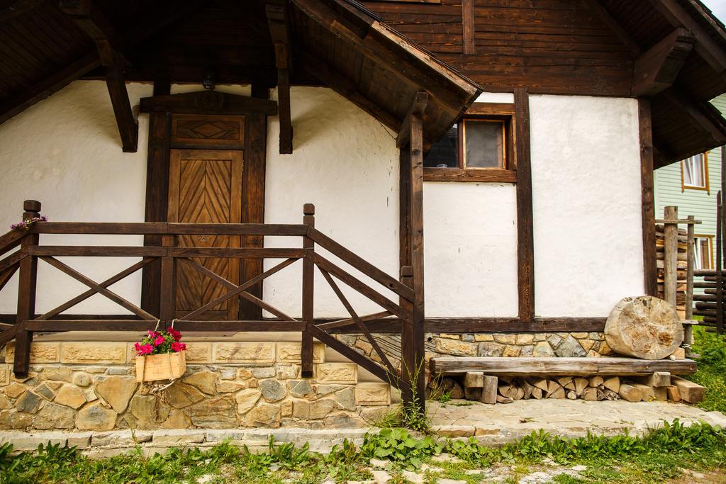 Blyzhche Neba Guest House Yablunytsya Exterior photo
